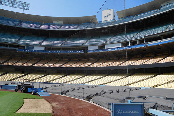 ドジャースタジアム